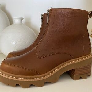 Sorel Zip -Up Booties